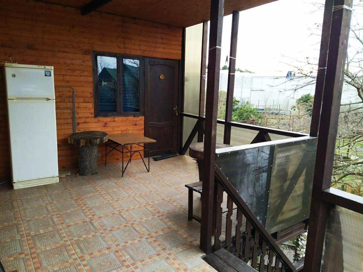 Guest House Lev Pizunda Exterior foto